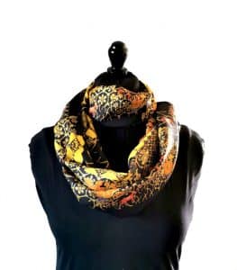 foulard en soie upcyclée motifs floraux et abstrait